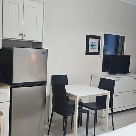 Miami Beachfront With Pool Wifi & Cheap Parking Διαμέρισμα Εξωτερικό φωτογραφία