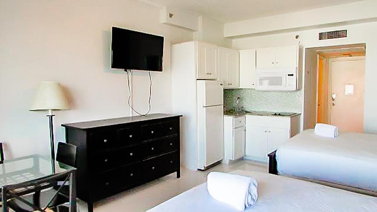 Miami Beachfront With Pool Wifi & Cheap Parking Διαμέρισμα Εξωτερικό φωτογραφία